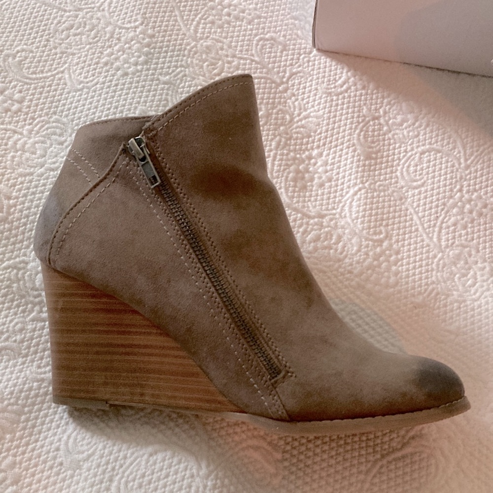 Never worn outside- Sonoma Wedge Boot